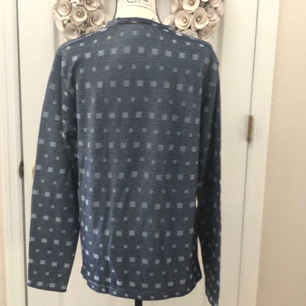 DONATED Kenneth Cole Men's crew neck pullover - Picture 5 of 7